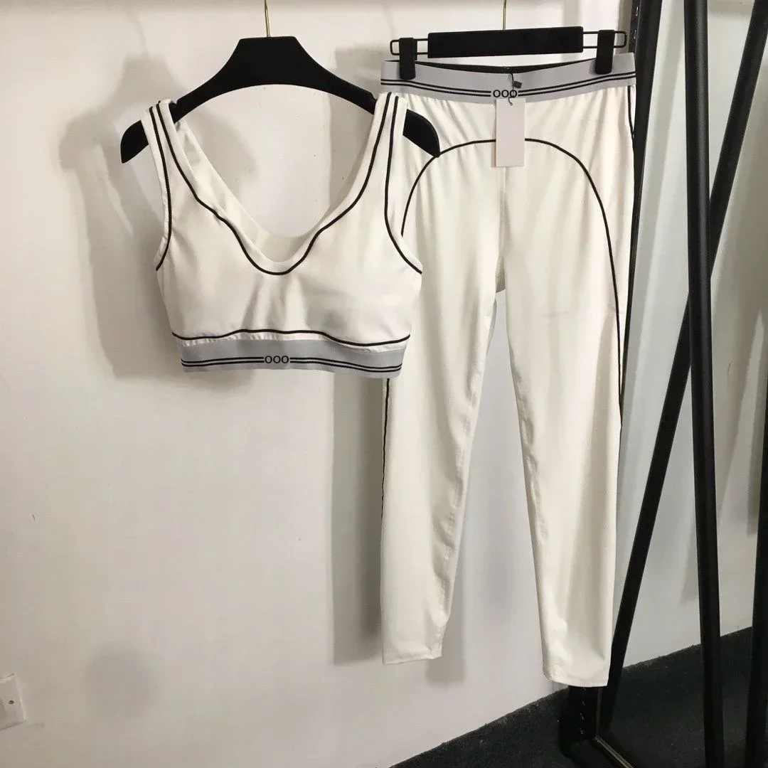 ชุดออกกำลังกายสองชิ้น เสื้อกล้ - Yoga Fitness Set บทวิจารณ์และราคา